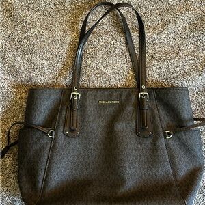 Michael Kors tote purse